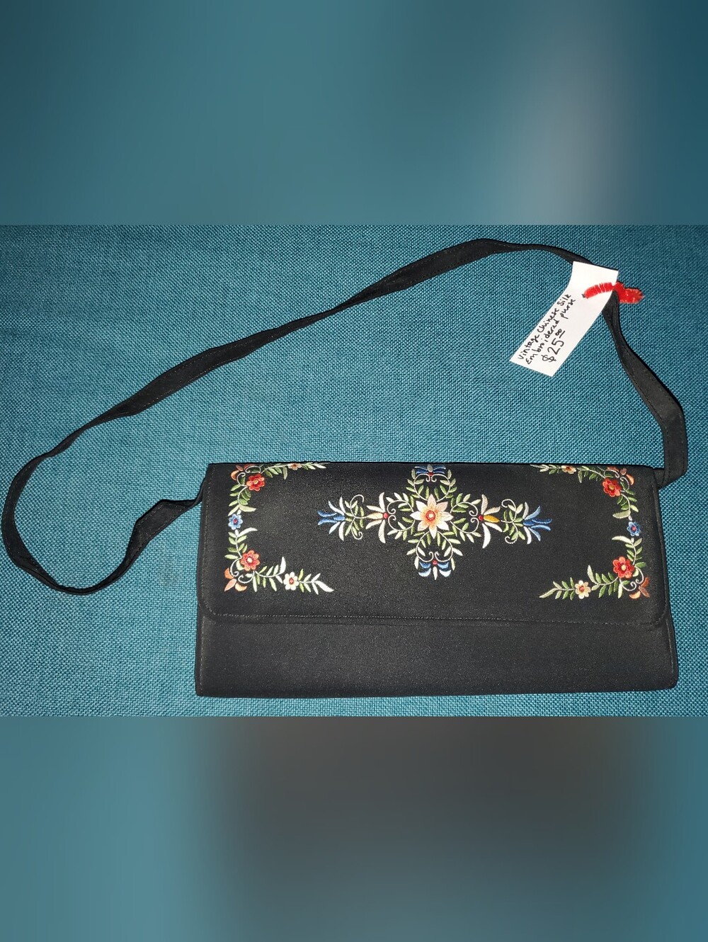 Black vintage 100% silk floral hand embroidered purse/clutch